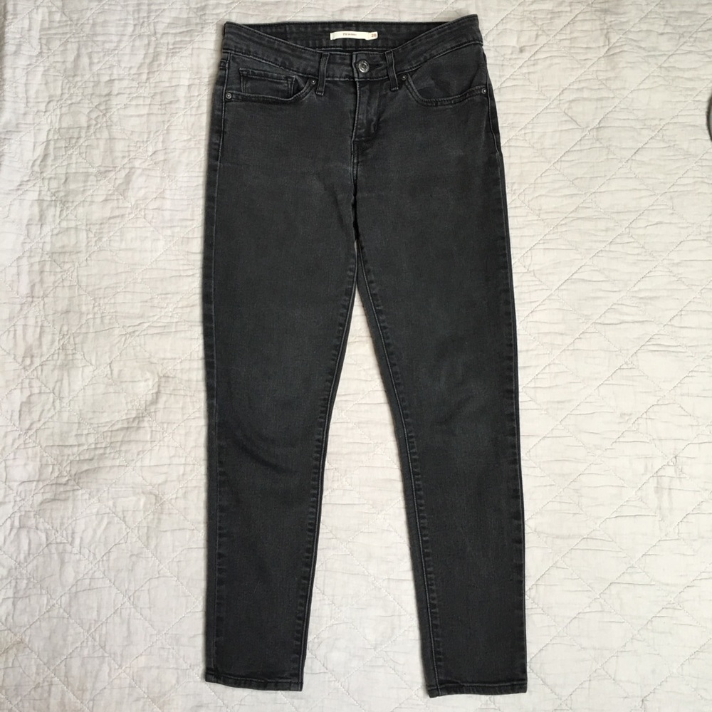 LEVIS 711 Skinny Jeans in’s a dark grey wash